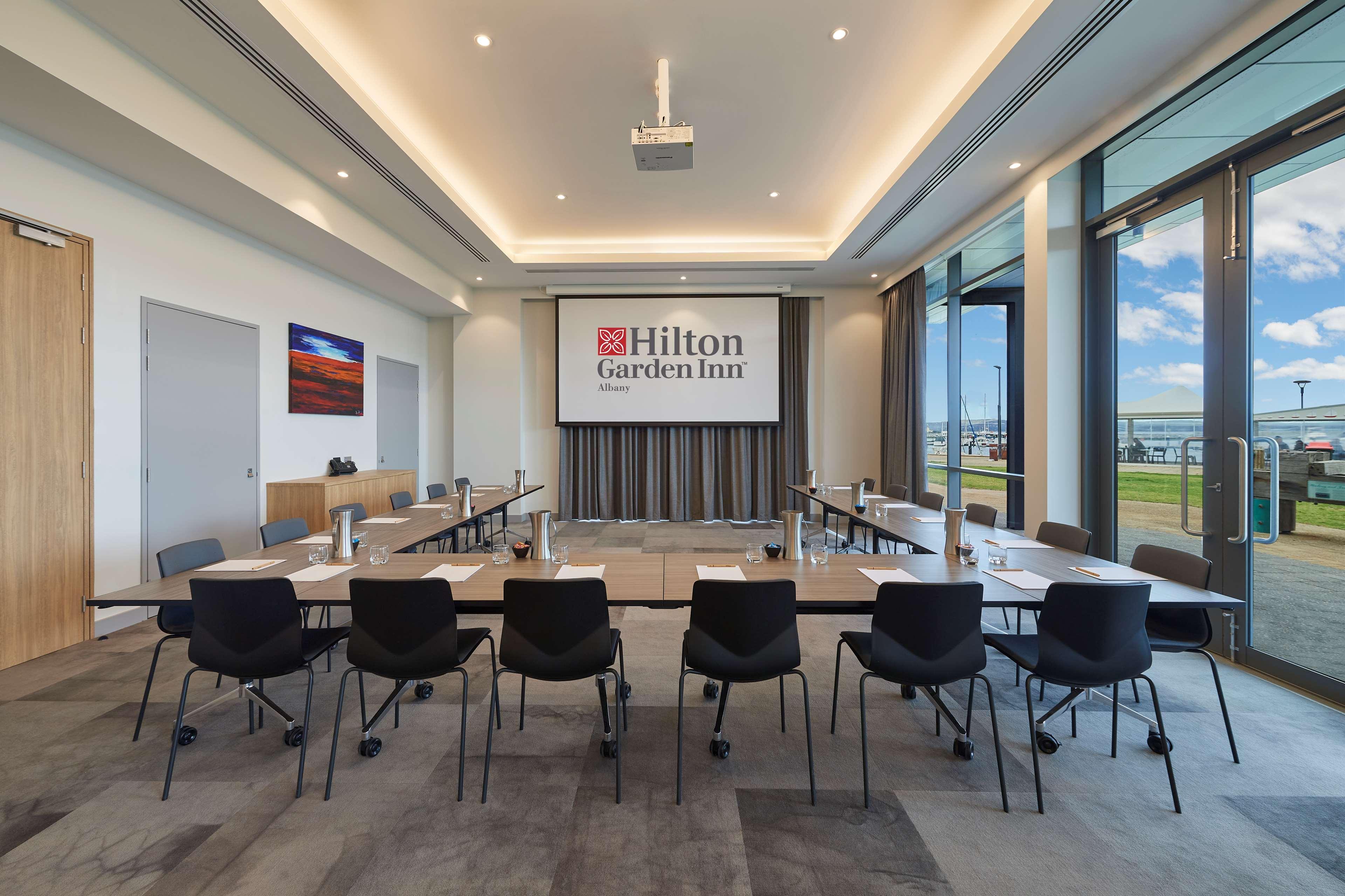 Hilton Garden Albany, Wa Hotel 4*